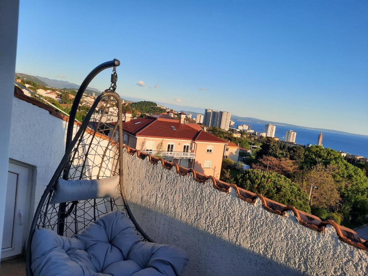 Sea View Later Apartment Rijeka Exterior photo